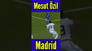 master class assist Mesut Ozil Real Madrid terbaik bolasetyabudi [upl. by Assilram559]