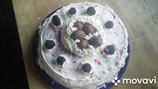 Comment faire un gâteaux mascarponechantilly et framboise [upl. by Ahtabbat]