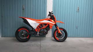 Supermoto TRACK DAY  KTM 690 SMC  R [upl. by Burgwell]