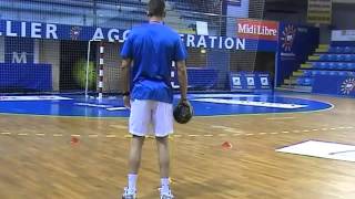 Balonmano Entrenamiento integrado de primeras líneas con Nikola Karabatic [upl. by Nus407]