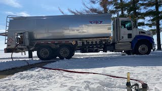 Kenworth T370 fuel delivery [upl. by Ybloc]