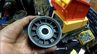 Noisy idler pulley bearing fix Jeep Cherokee XJ 40 ltr ERH engine [upl. by Judith]