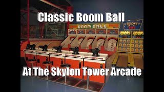 Watch me Play the Classic Redemption Game Boom Ball at the Skylon Tower Ontario Canada [upl. by Donetta]