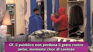 GF il pubblico non perdona il gesto contro Javier momento choc di Lorenzo [upl. by Yrolg]