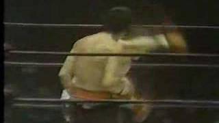 Carlos Monzon vs Tony Licata Rounds 910 [upl. by Monika968]