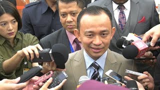 Dr Maszlee dismisses cabinet reshuffle rumour [upl. by Severen353]