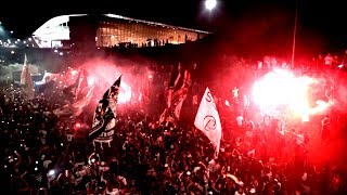 RECEBIMENTO HISTÓRICO DA TORCIDA DO CORINTHIANS  06042018 [upl. by Hagen30]