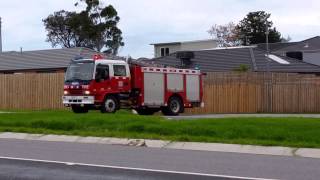 CFA  Carrum Downs Pumper Responding [upl. by Eniger]