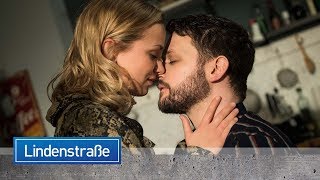 Trailer Folge 1717 quotBloß nicht den Zug verpassenquot am 2804 1850 Uhr Lindenstrasse [upl. by Atinwahs]