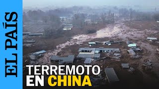 CHINA  Un terremoto de magnitud 62 sacude parte de la provincia de Gansu  EL PAÍS [upl. by Lashondra687]