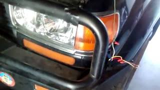 Toyota Land Cruiser 80 series headlight issue [upl. by Nada214]