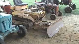 SPEEDEX MINI DOZER JOHN DEERE PANZER WHEELHORSE AND ANTIQUE LAWN TRACTORS [upl. by Oigaib]