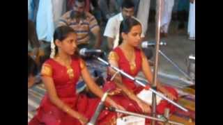 Toredu JeevisabahudeHari  Swetha amp Swathy  BHAJAN [upl. by Durgy]