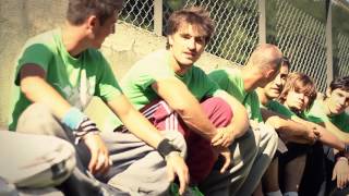 Saimiri parkour  Bande annonce 2012 [upl. by Anairol]