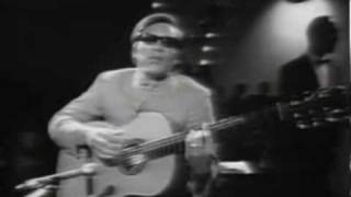 José Feliciano performs at age 17 [upl. by Arhaz536]