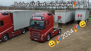 Boldog Új Évet  2024  Kisscanias [upl. by Quinta656]