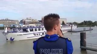 SchiffsCrash auf dem Rhein [upl. by Edahc]