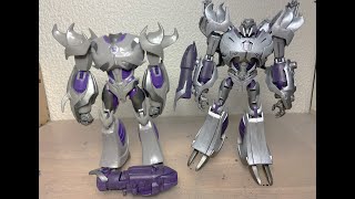 Transformers Prime  Voyager VS RED Megatron Custom Kitbash Head and Cannon Swap [upl. by Earesed]