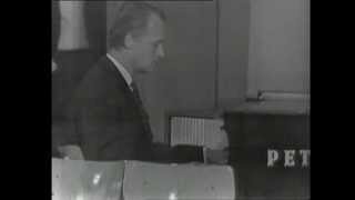 1968 Jiří Suchý  Tulipán live [upl. by Ekle63]