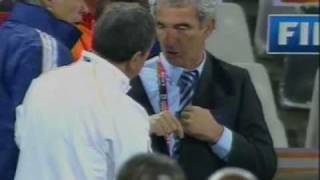 Frances Raymond Domenech refuses to shake hands with South Africas manager Carlos Alberto Parreira [upl. by Hallerson]