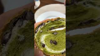 抹茶紅豆🫘木材麵包 bakery bread redbean matcha snack tasty yummy soft bean taiwan [upl. by Girovard]