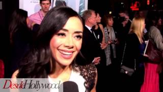 Aimee Garcia habla en Español de RoboCop Hollywood Premiere [upl. by Arde15]