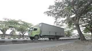 RATUSAN KONTAINER MELEWATI JALUR SELATAN RINGROAD JOGJA [upl. by Esilana]