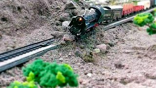 Rail king train sets train accident hit a rock slide [upl. by Ayotnom]