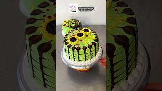 SUNFLOWER CAKE decorating sunflower cake decoration shorts trending cakeideas floralcake [upl. by Halsy]