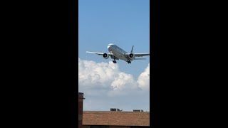 Air Canada 777300ER landing at Toronto yyzplanespotting boeing777 aircanada [upl. by Gnaoh]