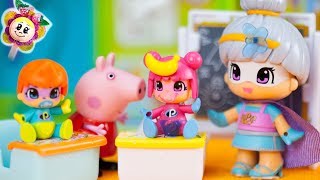 Peppa Pig emmène les bébés PINYPON à l´école où étudie Lady Bug et d´autres super héros Surprise [upl. by Efron337]