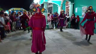 Danza de los huehues el payaso bailando con sus damas [upl. by Panter219]