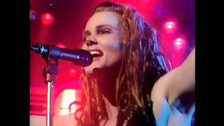 Belinda Carlisle  Leave A Light On TOTP 89 HD [upl. by Barvick]