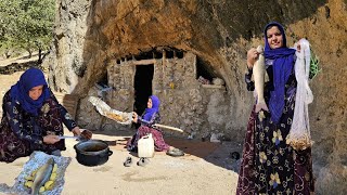 A powerful nomadic woman fishing and cooking in the traditional way [upl. by Ednalrim]