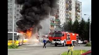 Pożar Autobusu Wrocław Osiedle Sobieskiego 28062012 [upl. by Sydney]