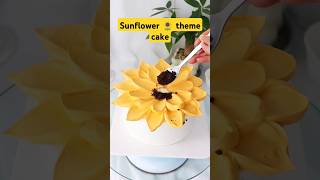 sunflower cake 🎂 youtubeshorts cake birthdaycake [upl. by Zetrom]