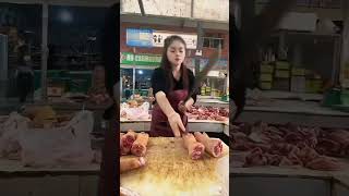 Beautiful woman chops pigs trotters with a big knife beauty automobile nymodel farming fruit [upl. by Irol]