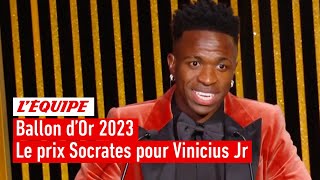 Ballon dOr 2023  Vinicius Júnior Real Madrid remporte le prix Socrates du footballeur engagé [upl. by Ronile459]