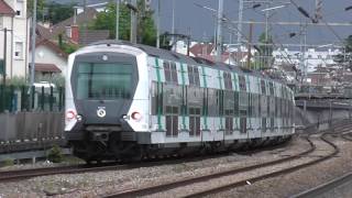 MI09  A la gare de Houilles Carrières sur Seine sur la ligne A du RER [upl. by Niessuh]