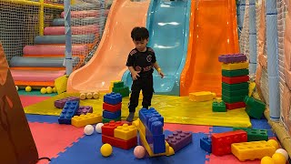 Ini lah jadinya kalau bawa anak pergi ke Mall  playground  Taman permainan [upl. by Guise]