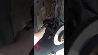 Tirante scatola sterzo da sostituire manutenzioneauto shortsvideo shorts shortvideo [upl. by Rufus]