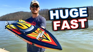 BRUSHLESS FAST amp HUGE Self Righting RC Boat  Pro Boat Sonicwake 36quot DeepV RC Speed Boat [upl. by Eibrad224]