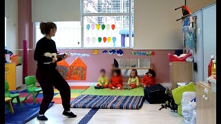 Improvisar y captar la atención en musicoterapia infantil [upl. by Luapleahcim]