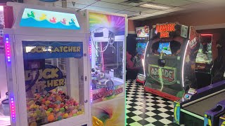 Arcade Tour Shakeys Pizza Santa Ana CA [upl. by Anasxor419]