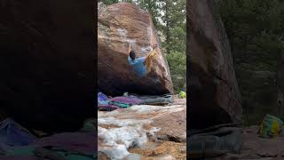 Turning point v8 dramatic finish Flatirons climbing bouldering satelliteboulders [upl. by Lanford]