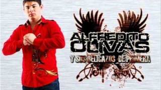 Alfredito Olivas  Piñas En Mano Audio Chingon [upl. by Alayne]