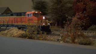 KATO AC4400CW BNSF WITH ESU LOKSOUND NEW SOUND FILE 7FDL16 MODERN [upl. by Rowe]