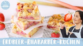 ErdbeerRhabarberKuchen mit Streuseln 😍 🍓 ErdbeerRhabarberkuchen  Einfach Backen [upl. by Eesac434]