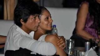 Gauri and Shahrukh khan  By Huddy 03 wmv [upl. by Arreic436]