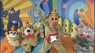 The Banana Splits  The Tra La La Songs 2008 costume version [upl. by Abihsot]